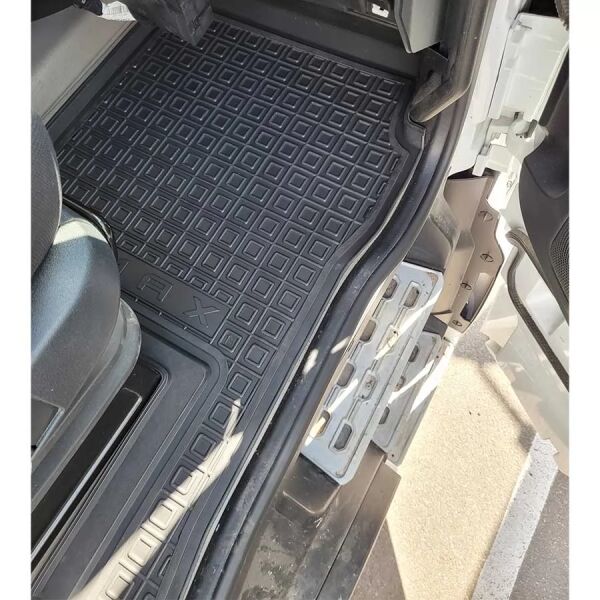 Килимки в салон Ford F-Max 2018- гумові, чорні (AVTO-Gumm)