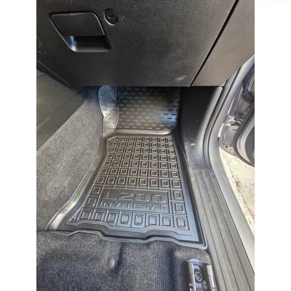Коврики в салон Mitsubishi L200 2024- Invite резиновые, чёрные (AVTO-Gumm)