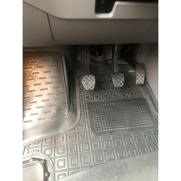 Автомобильные коврики в салон Volkswagen Crafter 2017- (1+2) (Avto-Gumm)