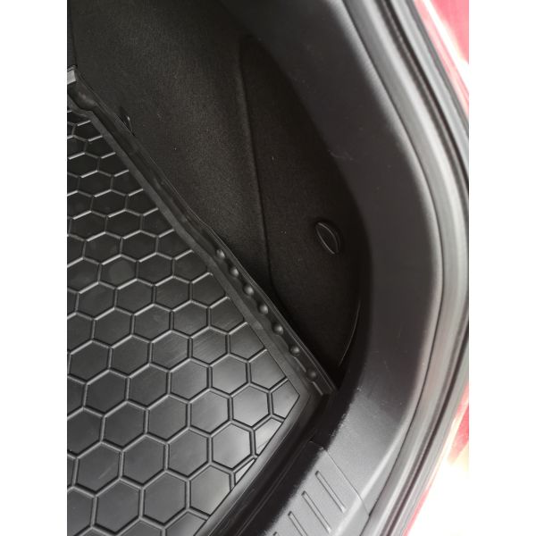 Автомобільний килимок в багажник Mazda 3 2014- Hatchback (Avto-Gumm)