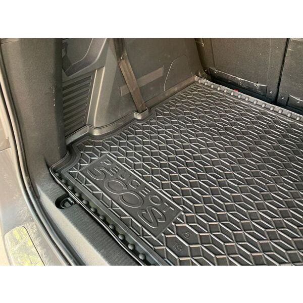 Автомобильный коврик в багажник Peugeot 5008 2019- 5 мест (Avto-Gumm)