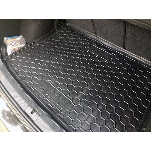 Автомобильный коврик в багажник Volkswagen Golf 7 Sportsvan 2013- (AVTO-Gumm)