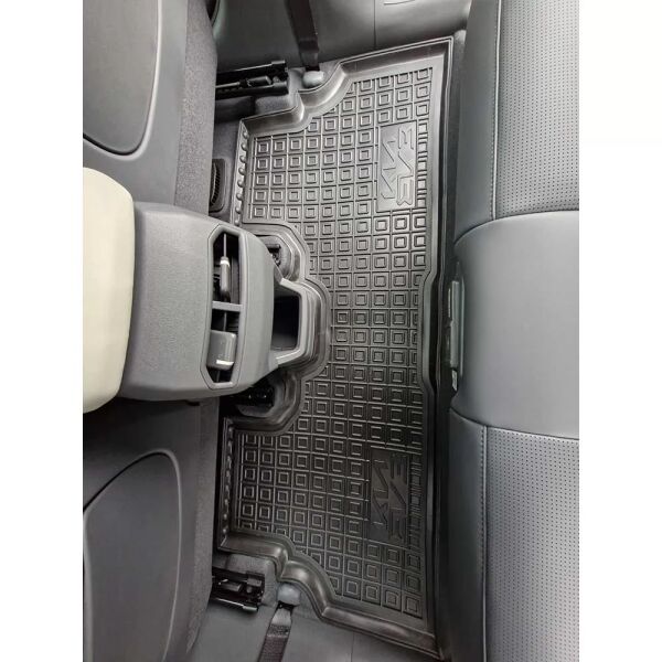 Килимки в салон Kia EV3 2024- гумові, чорні (AVTO-Gumm)