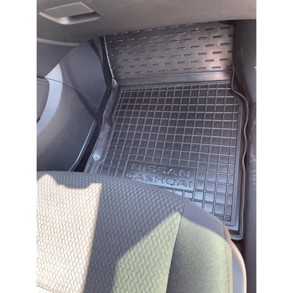 Автомобільні килимки в салон Nissan Qashqai 2014- (Avto-Gumm)