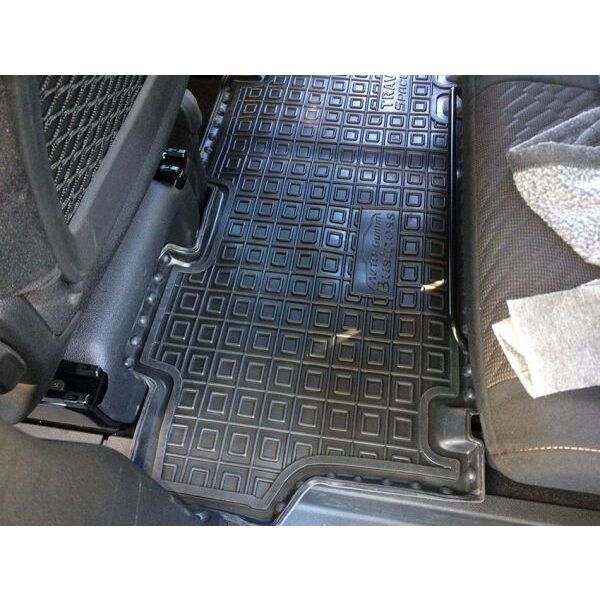 Автомобільні килимки в салон Peugeot Traveller 17-/Citroen SpaceTourer 17- 2-й ряд (Active/Business/L2) (Avto-Gumm)