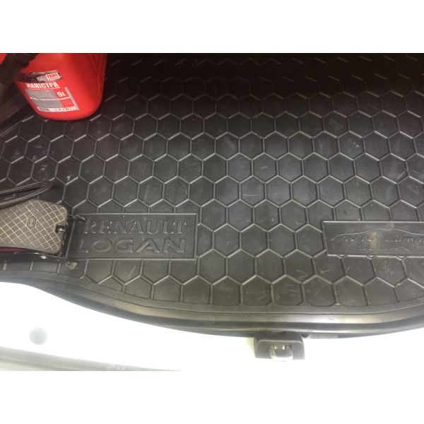 Автомобільний килимок в багажник Renault Logan 2013- Sedan (Avto-Gumm)