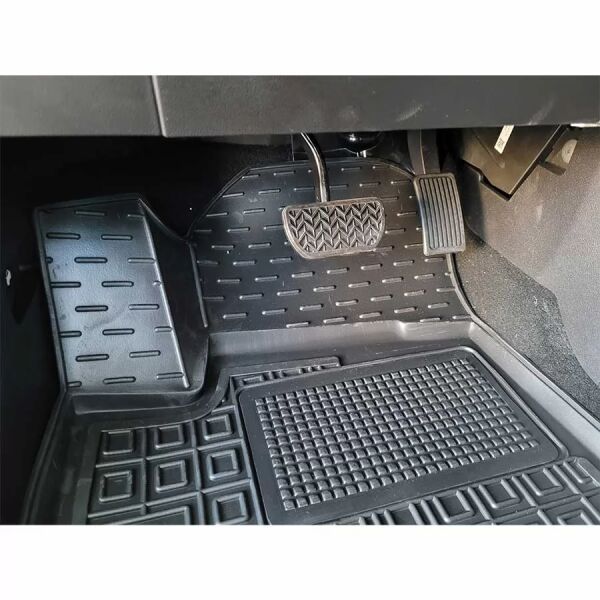 Килимки в салон Haval M6 2023- гумові, чорні (AVTO-Gumm)