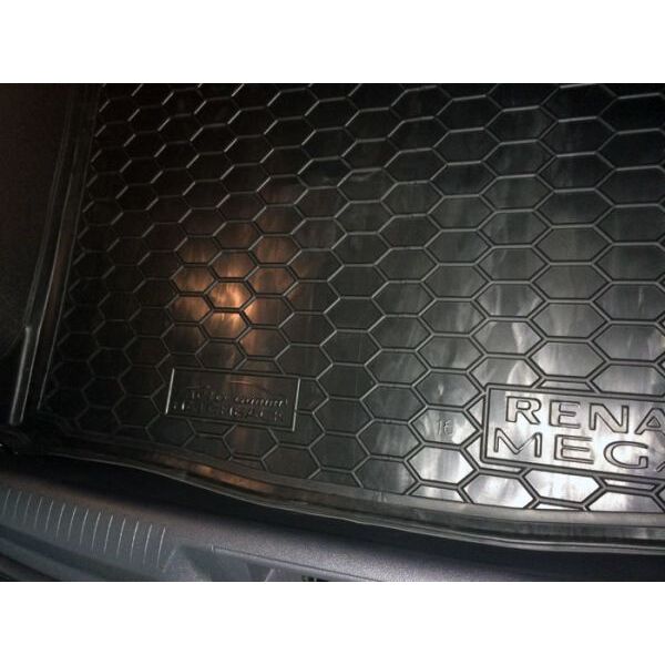 Автомобильный коврик в багажник Renault Megane 4 2016- Hatchback (Avto-Gumm)