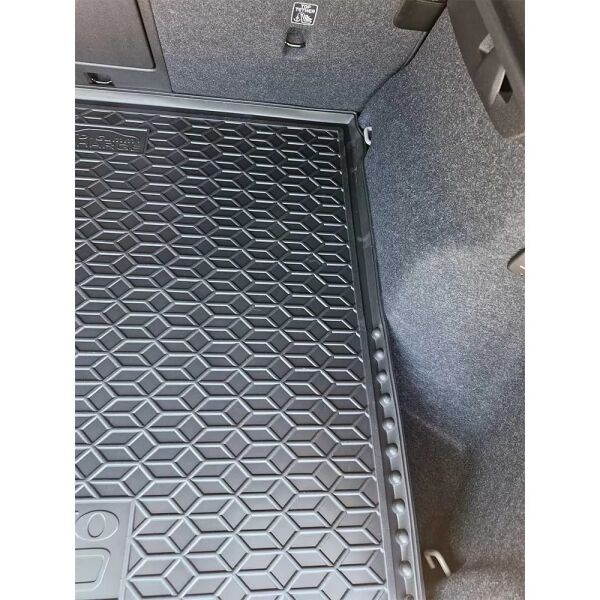 Килимок в багажник Volvo XC40 Recharge 2020- гумовий, чорний (AVTO-Gumm)