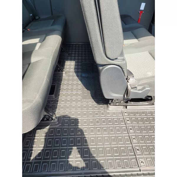 Коврики в салон Ford Transit (mk7) 2014- 1+2, 2-й ряд, Double Cab, из 2 частей резиновые, чёрные (AVTO-Gumm)