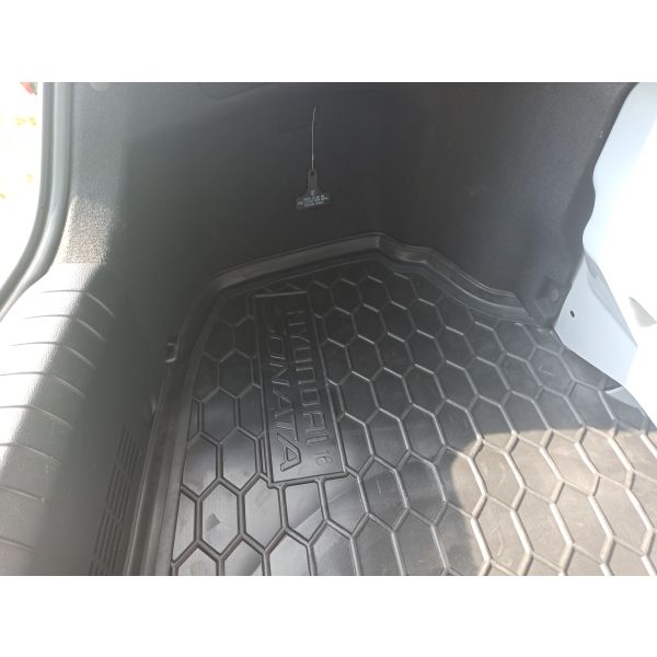 Автомобильный коврик в багажник Hyundai Sonata LF/8 2016- (Avto-Gumm)