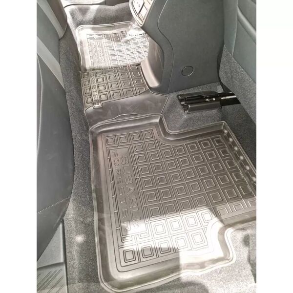 Килимки в салон Subaru Forester 6 2025- гумові, чорні (AVTO-Gumm)