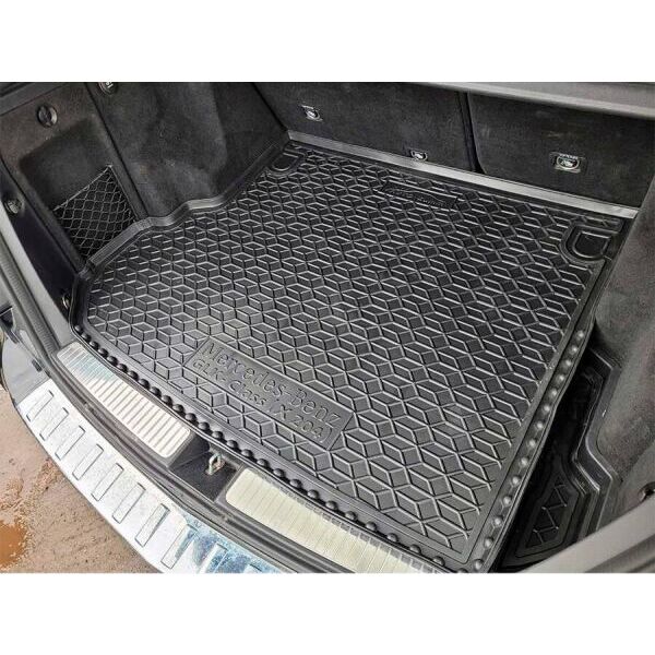 Автомобильный коврик в багажник Mercedes GLK (X204) 2008-2015 (AVTO-Gumm)