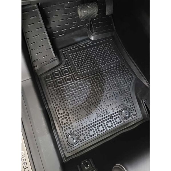 Коврики в салон Geely Atlas Pro 2020- резиновые, чёрные (AVTO-Gumm)