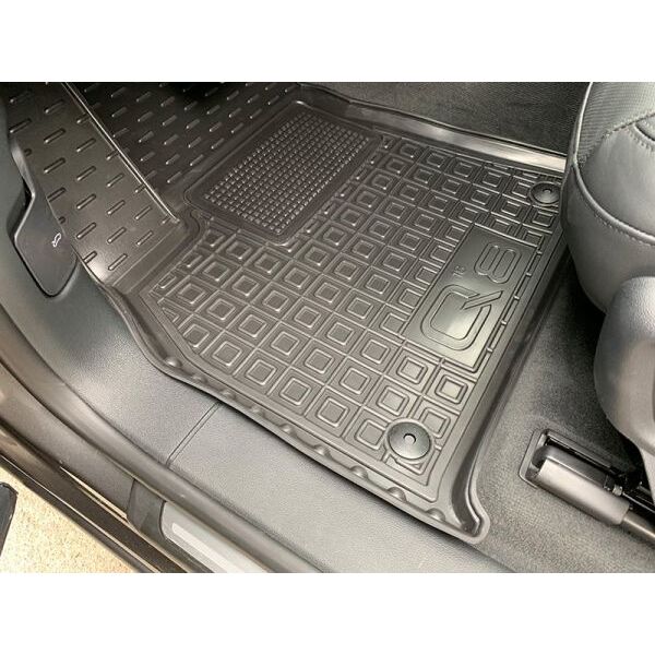 Передні килимки в автомобіль Audi Q8 2018- (Avto-Gumm)