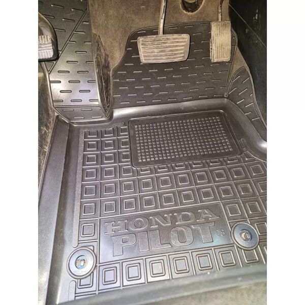 Килимки в салон Honda Pilot 2008-2015 гумові, чорні (AVTO-Gumm)