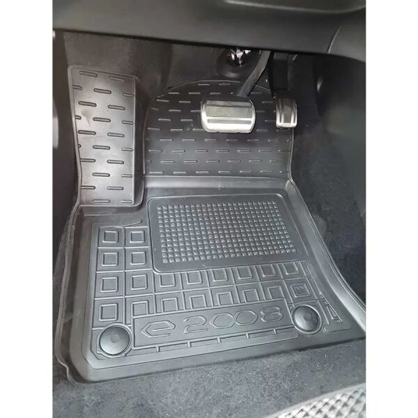 Коврики в салон Peugeot e-2008 2021- резиновые, чёрные (AVTO-Gumm)
