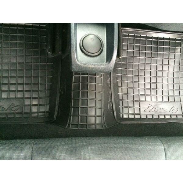 Автомобільні килимки в салон Ford Fiesta 2008- (Avto-Gumm)