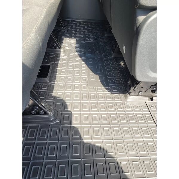 Коврики в салон Ford Transit (mk7) 2014- 1+2, 2-й ряд, Double Cab, из 2 частей резиновые, чёрные (AVTO-Gumm)