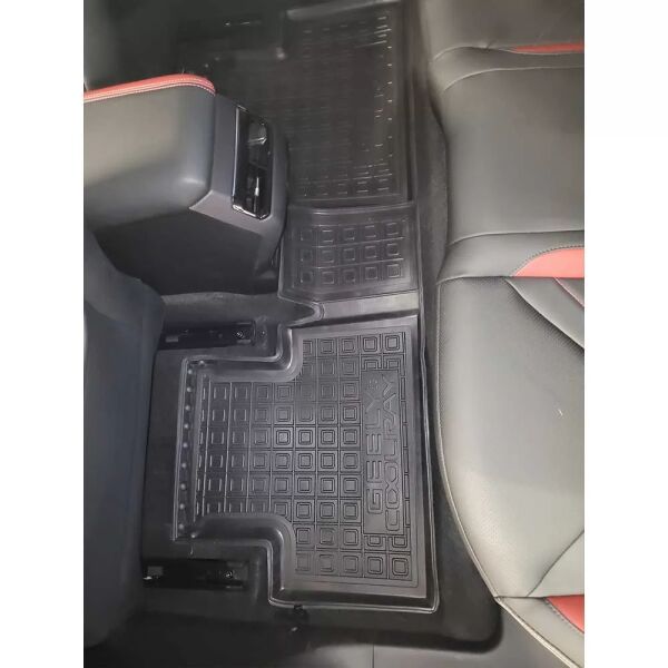 Коврики в салон Geely Coolray 2022- резиновые, чёрные (AVTO-Gumm)