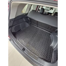 Коврик в багажник Toyota RAV4 2026- с сабвуфером резиновый, чёрный (AVTO-Gumm)