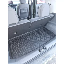 Коврик в багажник Hyundai Inster 2025- верхняя полка резиновый, чёрный (AVTO-Gumm)