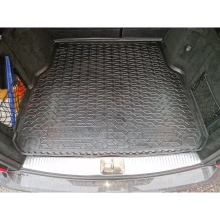 Коврик в багажник Mercedes C (W204) 2007-2013 универсал резиновый, чёрный (AVTO-Gumm)